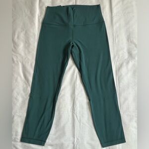 Lululemon. Size 10. Align.